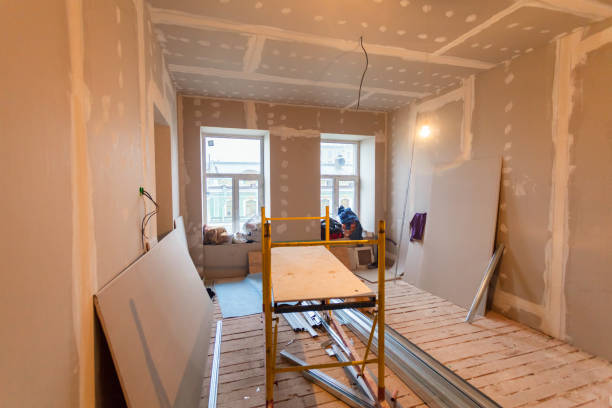 Best Industrial Mold Remediation  in Estacada, OR